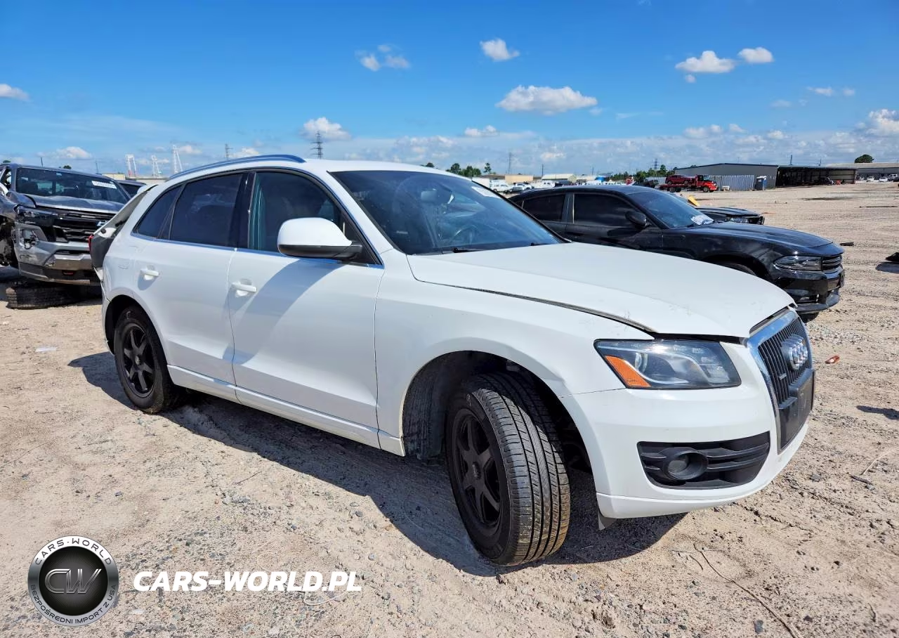 2011 Audi Q5 Premium Plus VIN:WA1LFAFP0BA058803 - 4