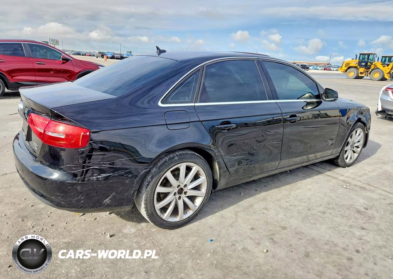 2013 Audi A4 Premium Plus VIN:WAUFFAFL7DN030425 - 3