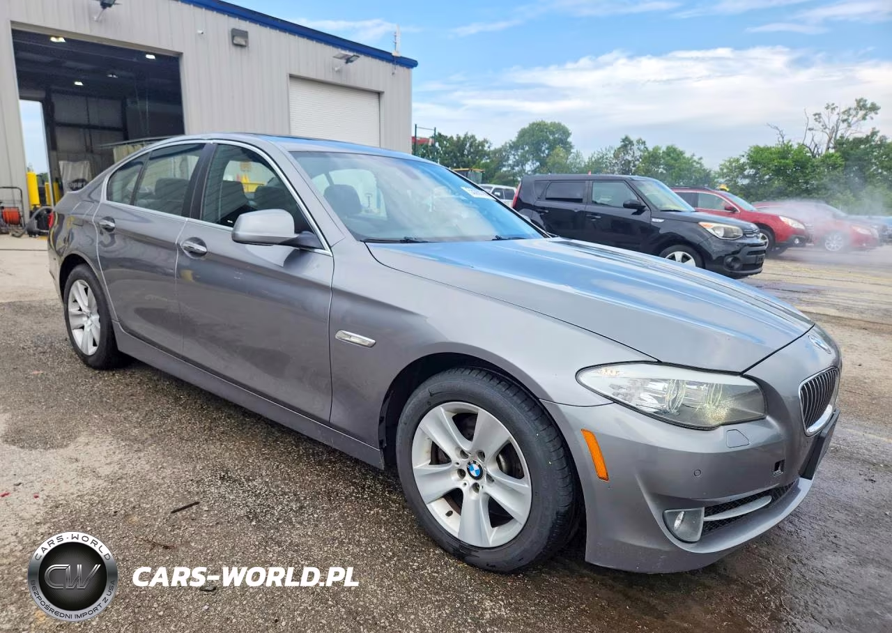 2013 BMW 528 Xi VIN:WBAXH5C5XDD110898 - 4