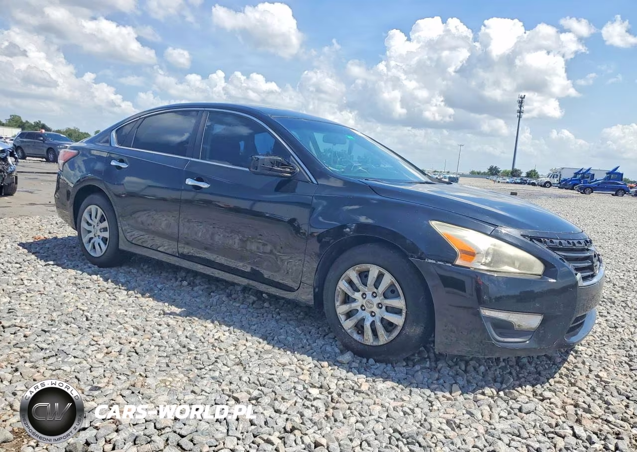 2014 Nissan Altima 2.5 S VIN:1N4AL3AP8EC267049 - 4