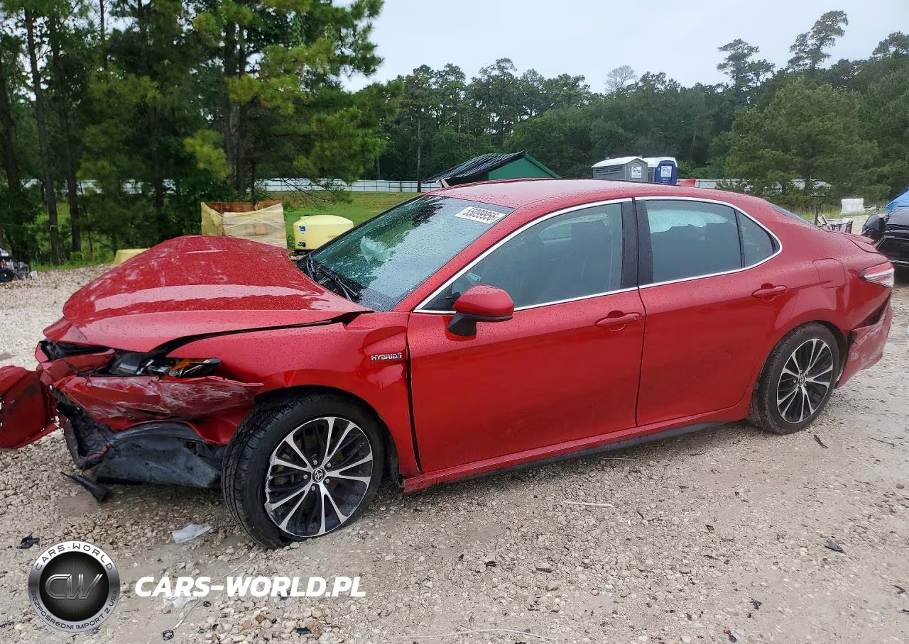 2020 Toyota Camry Se