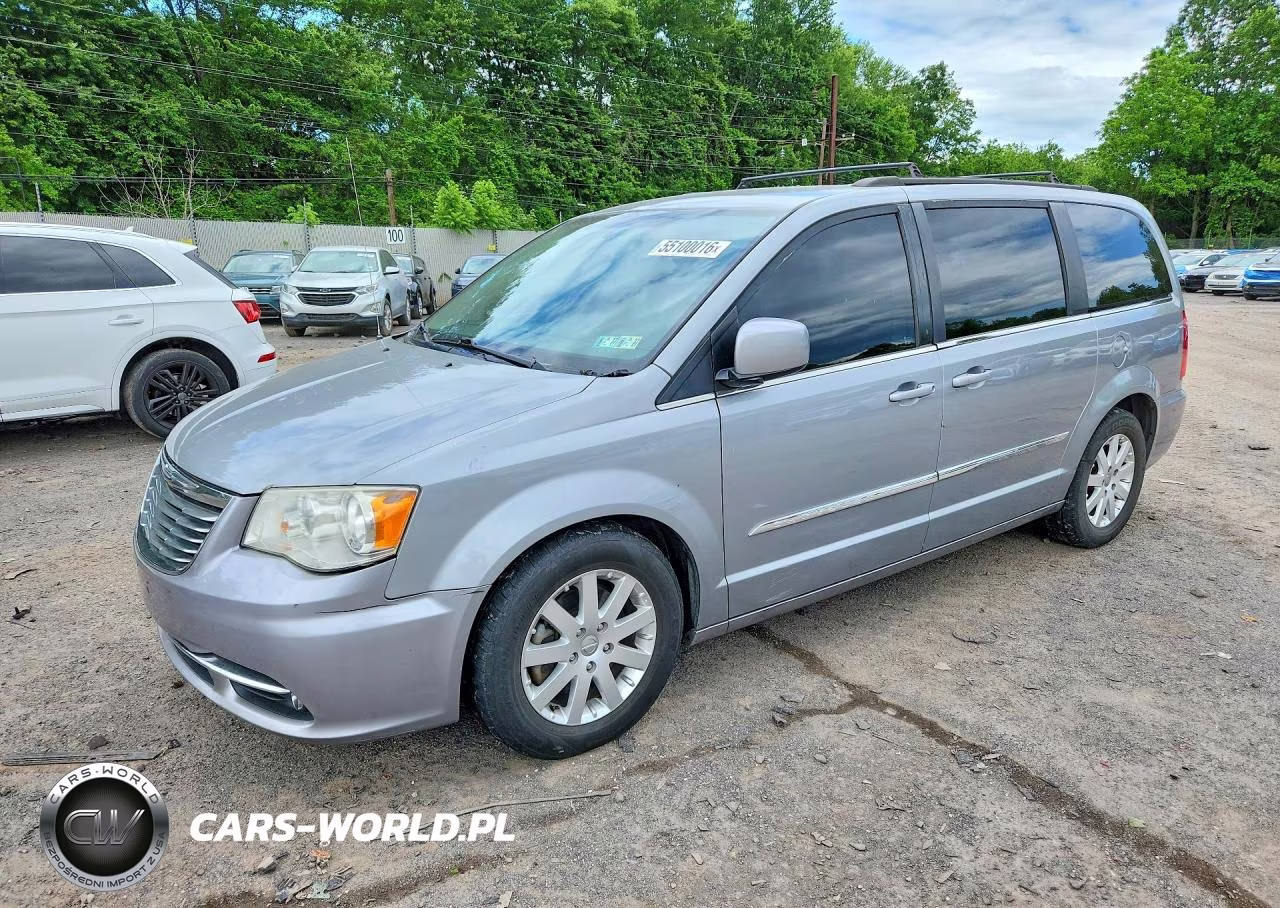 2014 Chrysler Town & Country Touring