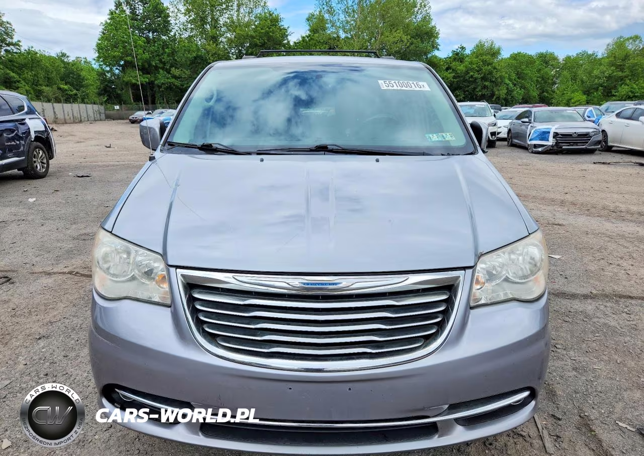 2014 Chrysler Town & Country Touring VIN:2C4RC1BG1ER444385 - 5