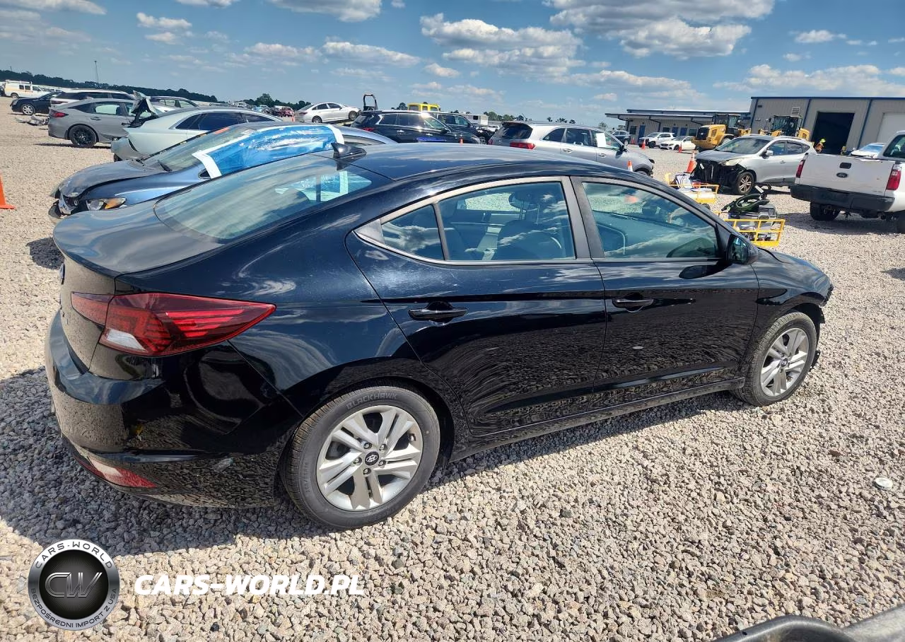 2019 Hyundai Elantra Sel VIN:KMHD84LF1KU844332 - 3