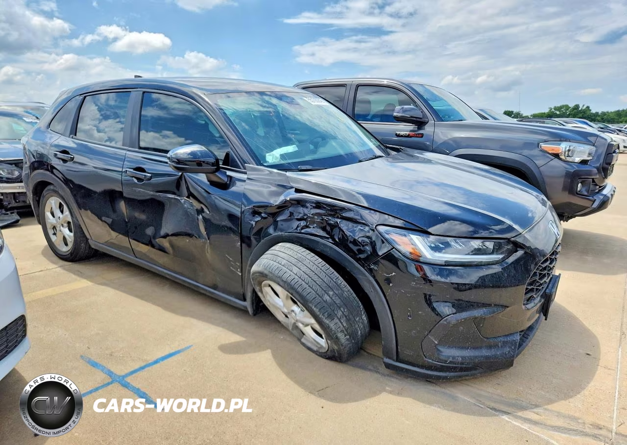 2025 Honda Hr-V Lx VIN:3CZRZ1H38SM700974 - 4