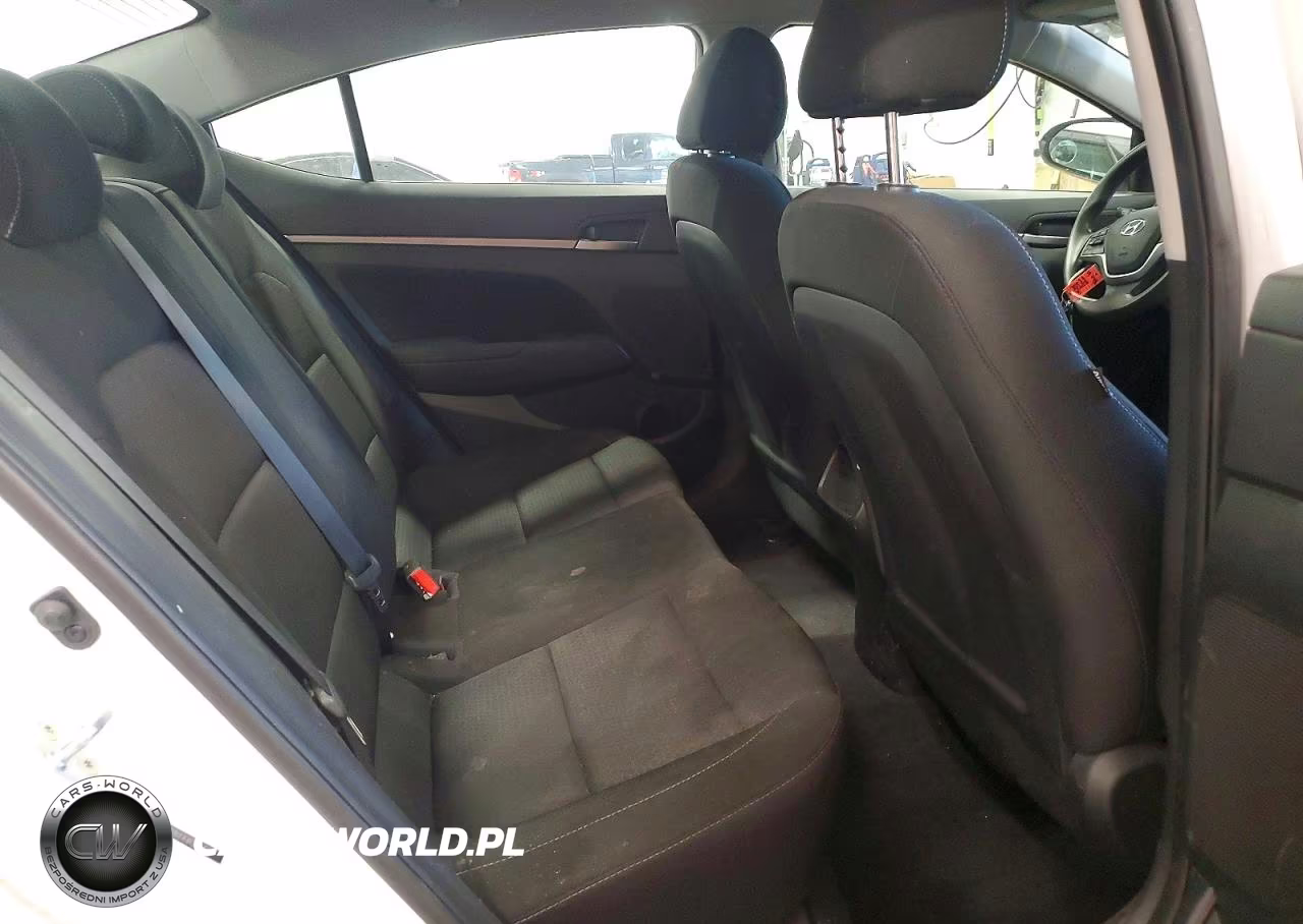 2018 Hyundai Elantra Sel VIN:5NPD84LFXJH325437 - 10
