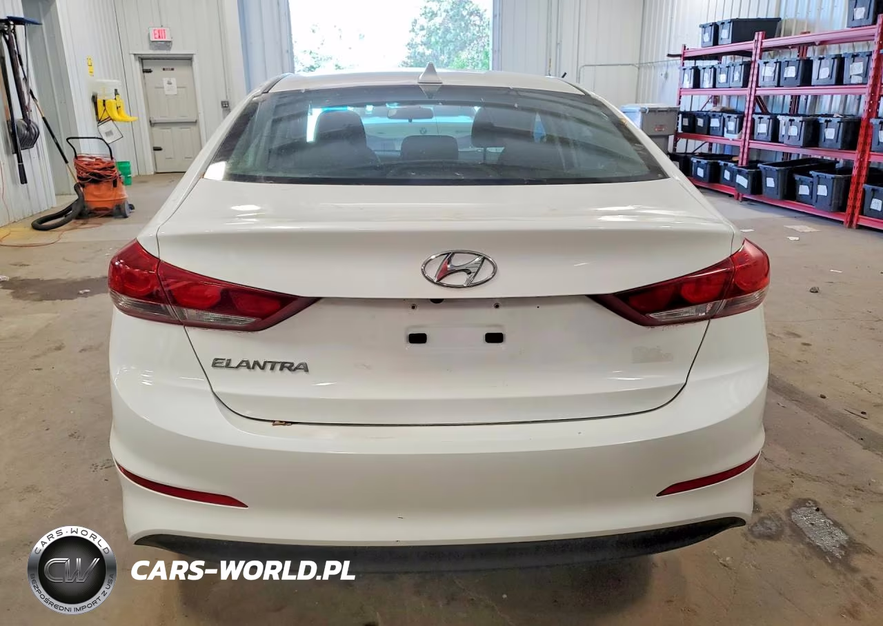2018 Hyundai Elantra Sel VIN:5NPD84LFXJH325437 - 6