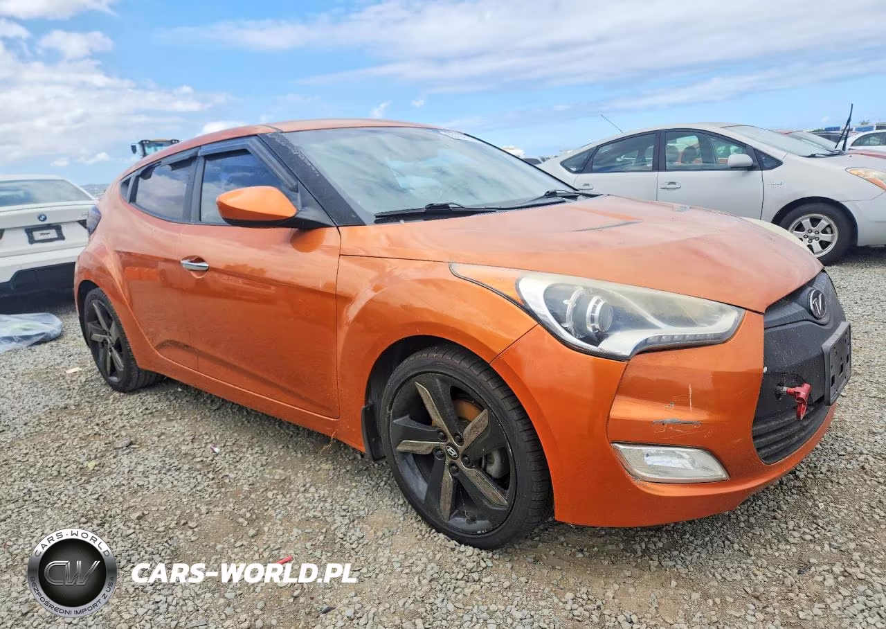 2015 Hyundai Veloster Re:flex VIN:KMHTC6AD4FU223163 - 4