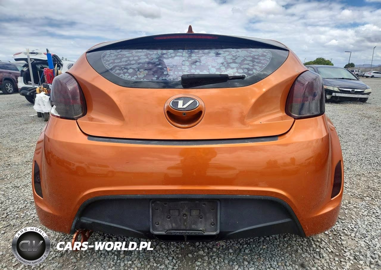 2015 Hyundai Veloster Re:flex VIN:KMHTC6AD4FU223163 - 6