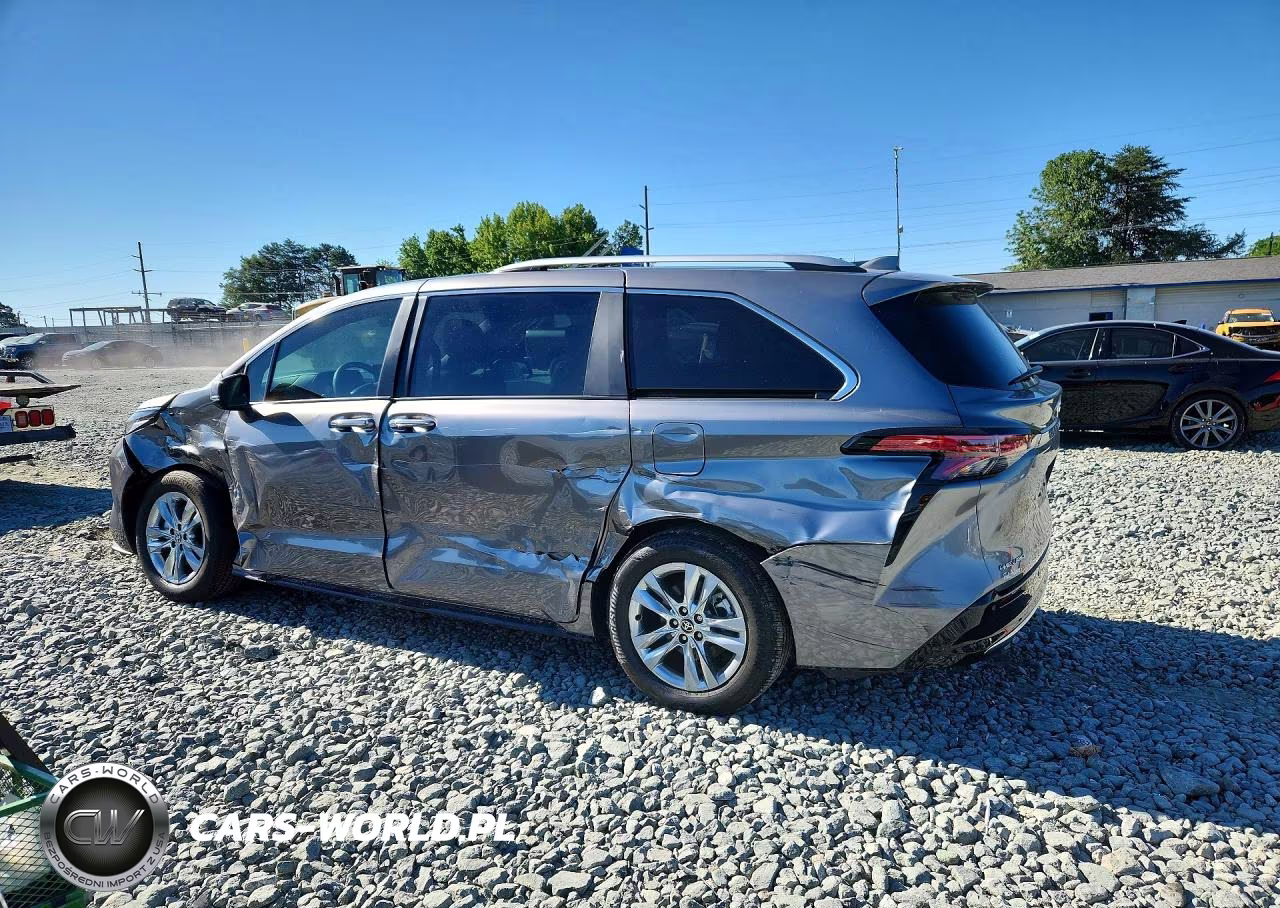 2026 Toyota Sienna Limited 7-Passenger VIN:5TDZSKFC7TS228061 - 2