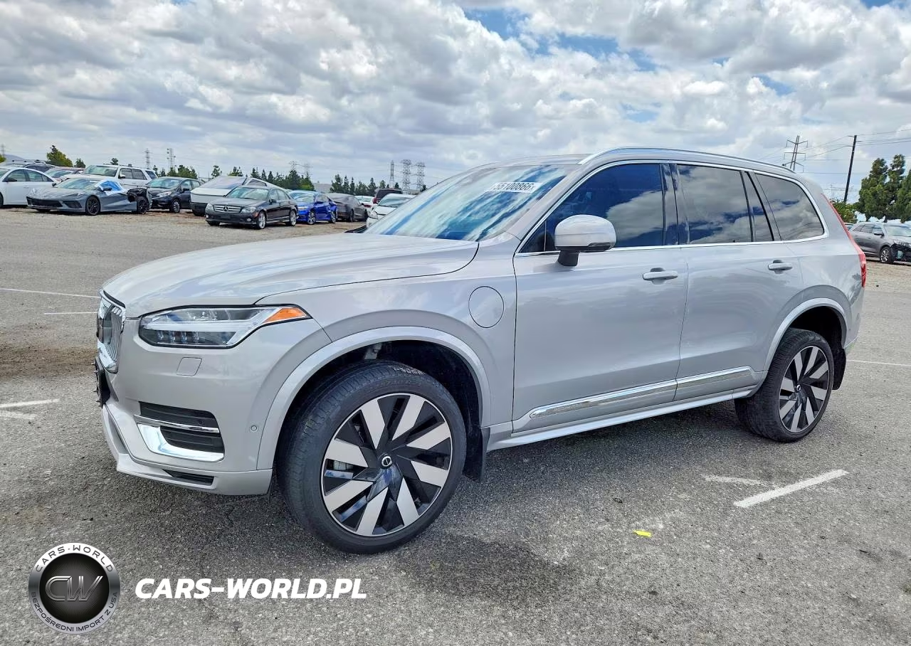 2023 Volvo Xc90 Ultimate – zdjęcie 1 z 13