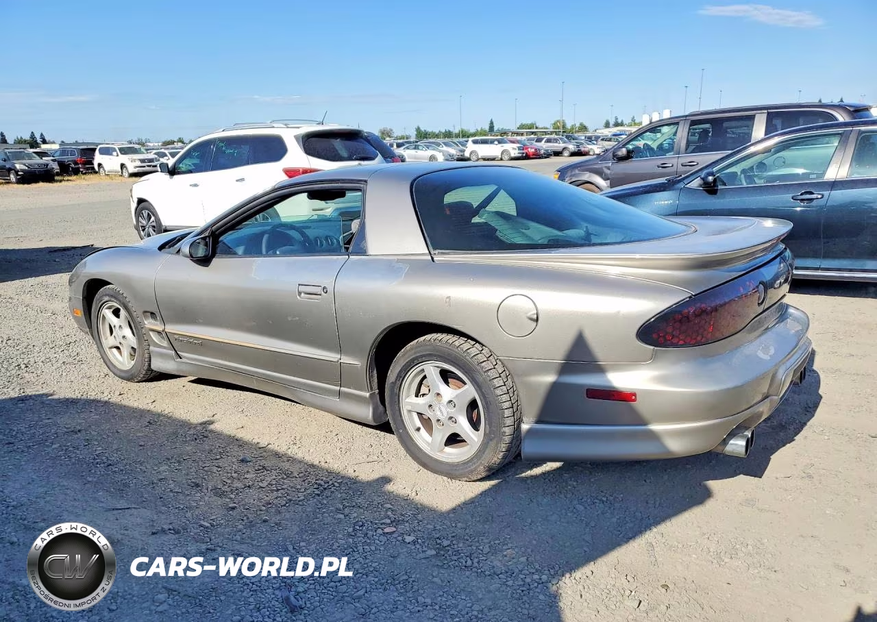 1999 Pontiac Firebird VIN:2G2FS22K5X2204627 - 2