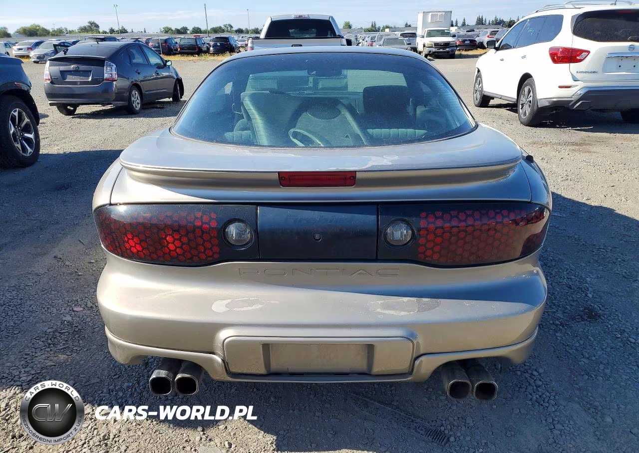 1999 Pontiac Firebird VIN:2G2FS22K5X2204627 - 6
