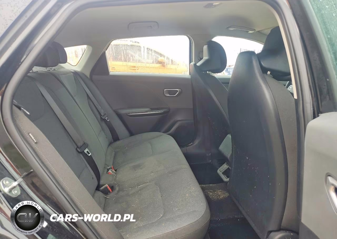 2025 Kia K4 Lxs VIN:3KPFT4DE1SE053542 - 10