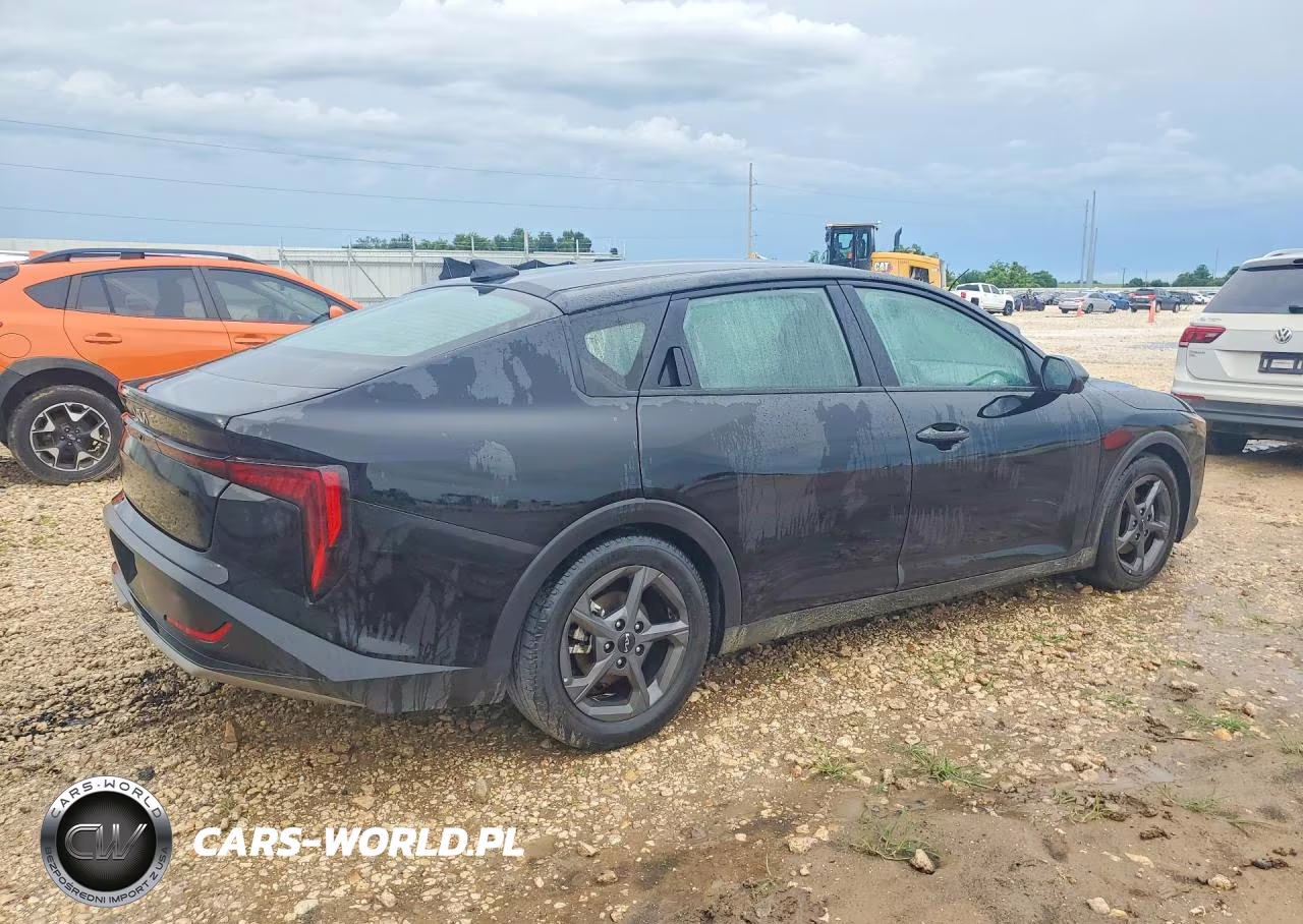 2025 Kia K4 Lxs VIN:3KPFT4DE1SE053542 - 3