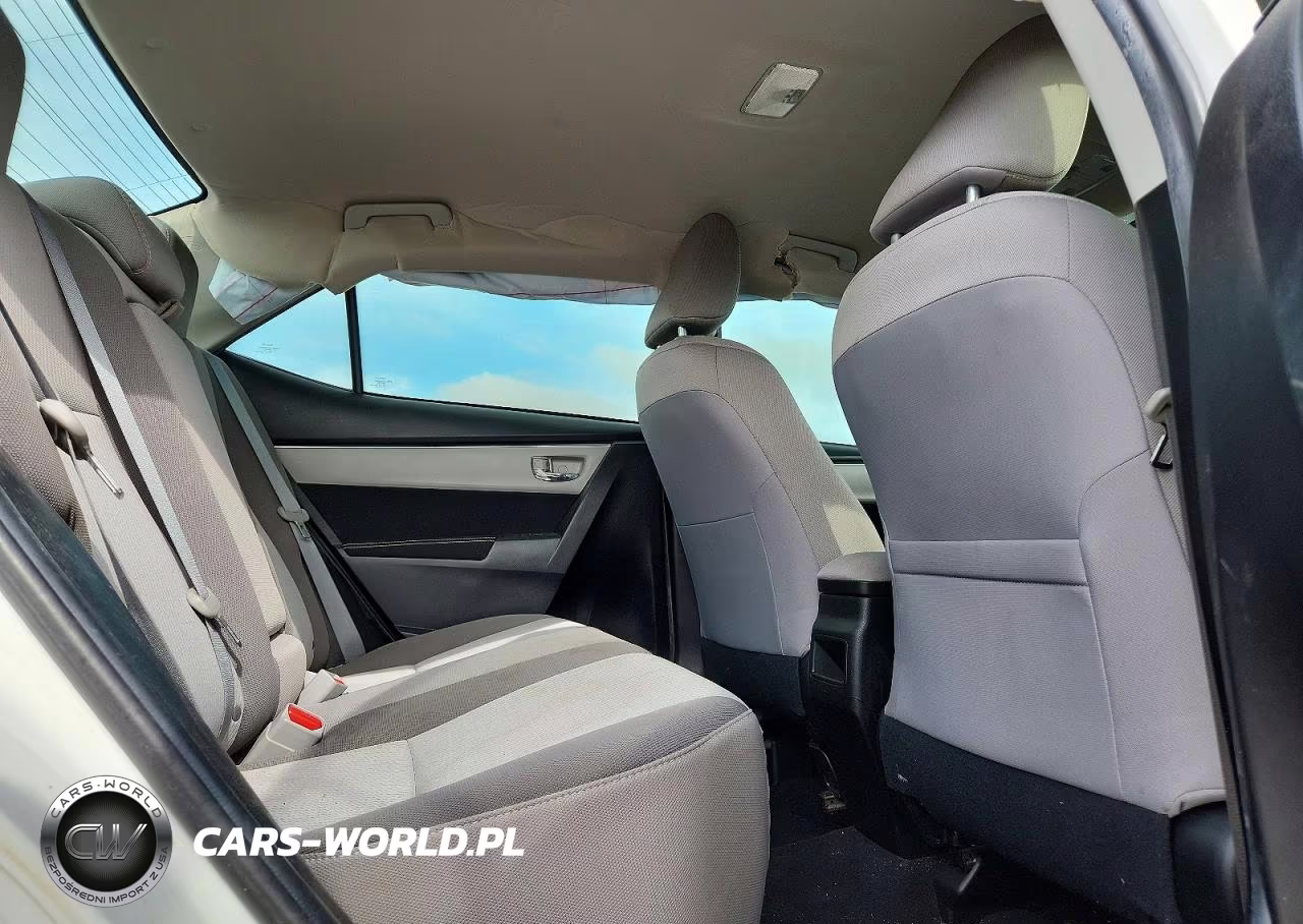2019 Toyota Corolla Le VIN:5YFBURHE3KP935264 - 10