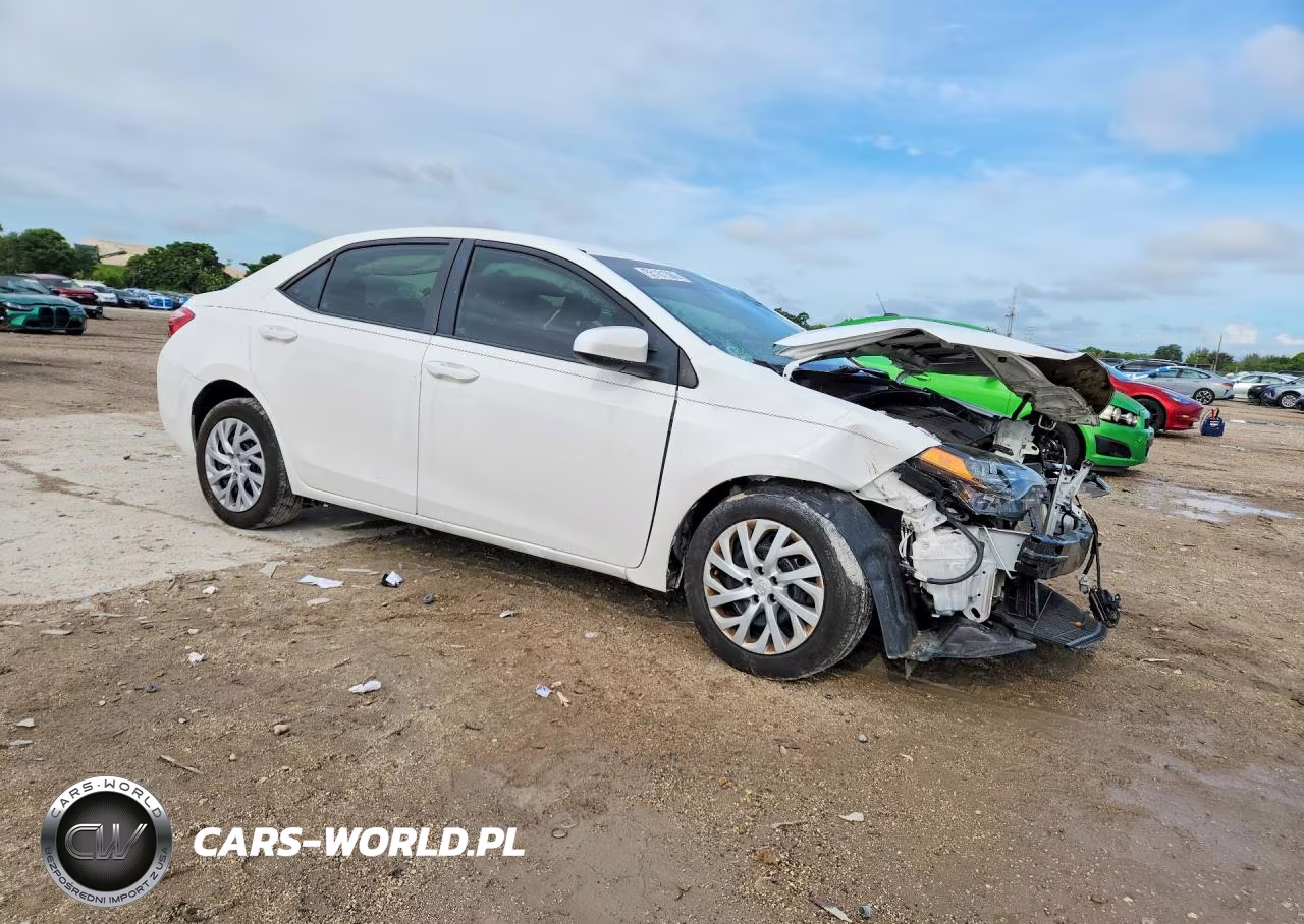 2019 Toyota Corolla Le VIN:5YFBURHE3KP935264 - 4
