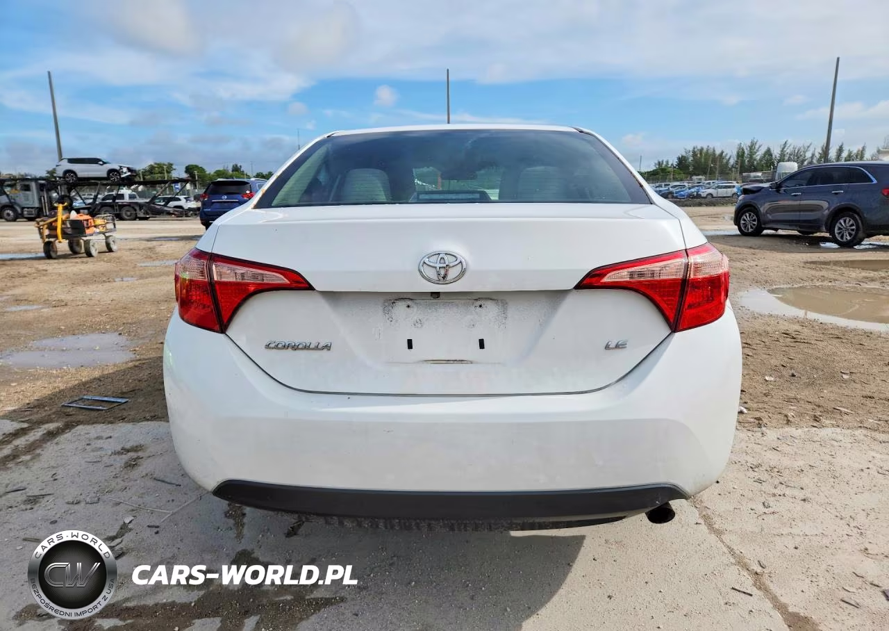 2019 Toyota Corolla Le VIN:5YFBURHE3KP935264 - 6