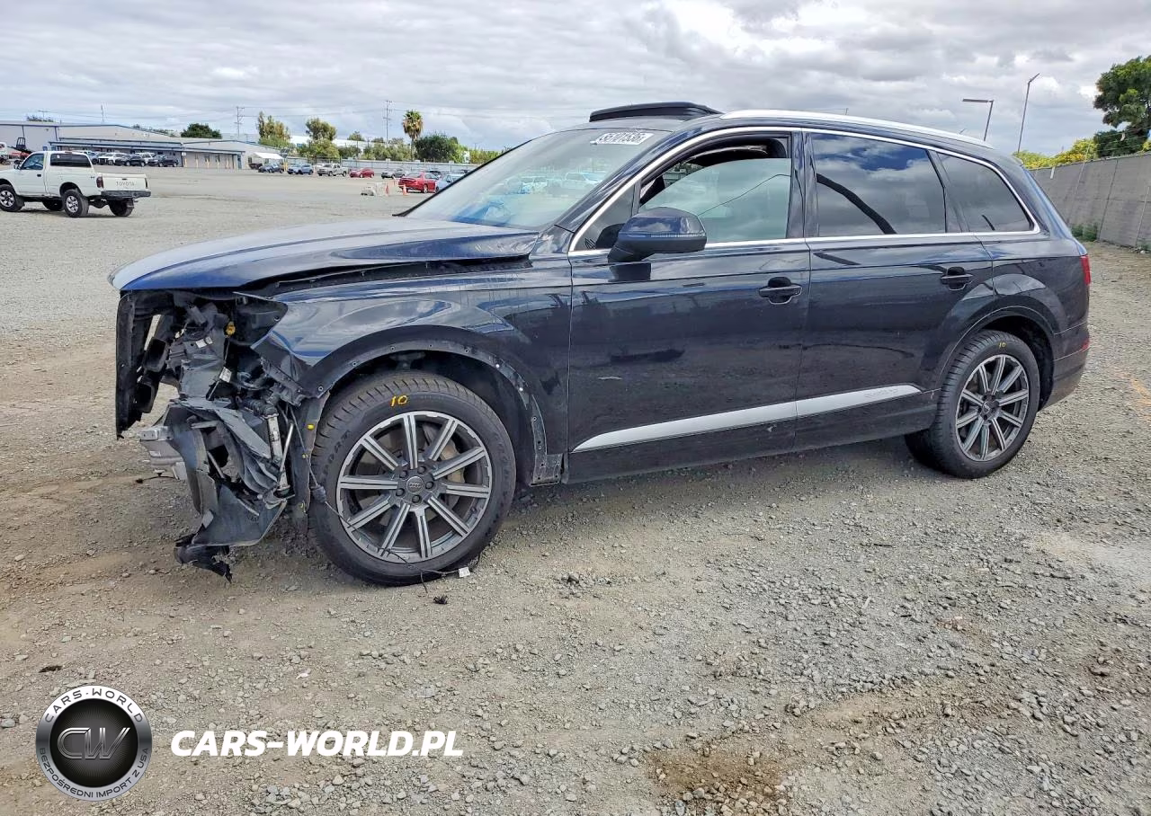 2017 Audi Q7 Premium Plus VIN:WA1LAAF73HD014557 - 1