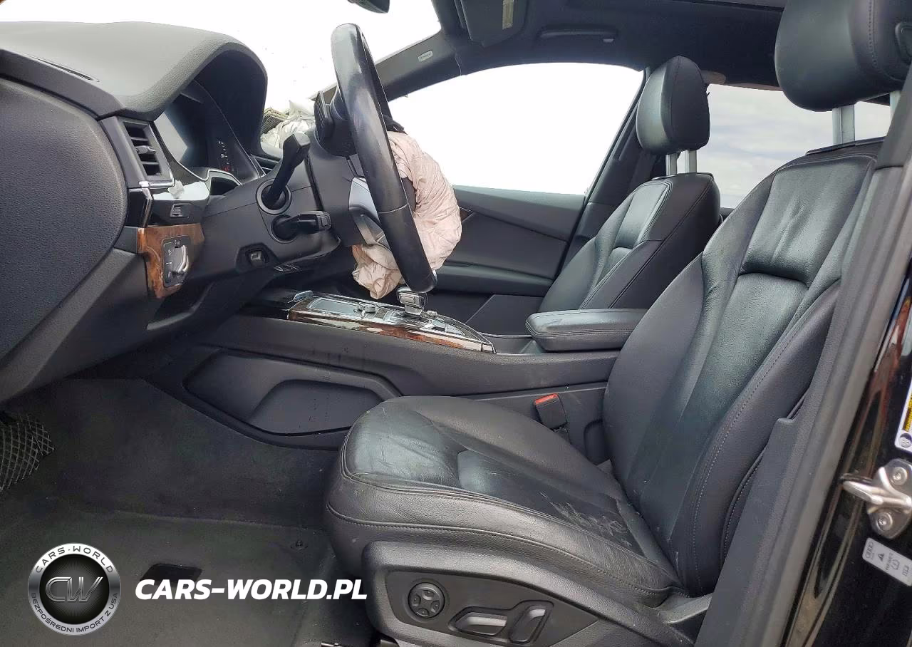 2017 Audi Q7 Premium Plus VIN:WA1LAAF73HD014557 - 7