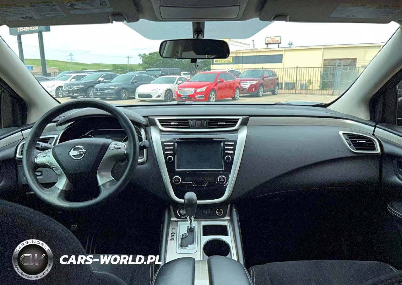 2018 Nissan Murano S VIN:5N1AZ2MG9JN151111 - 9