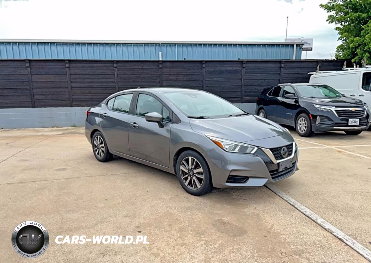 2020 Nissan Versa Sv