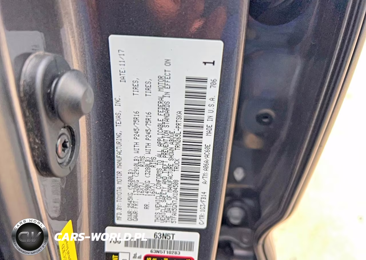 2018 Toyota Tacoma Sr VIN:5TFAX5GN7JX104508 - 10