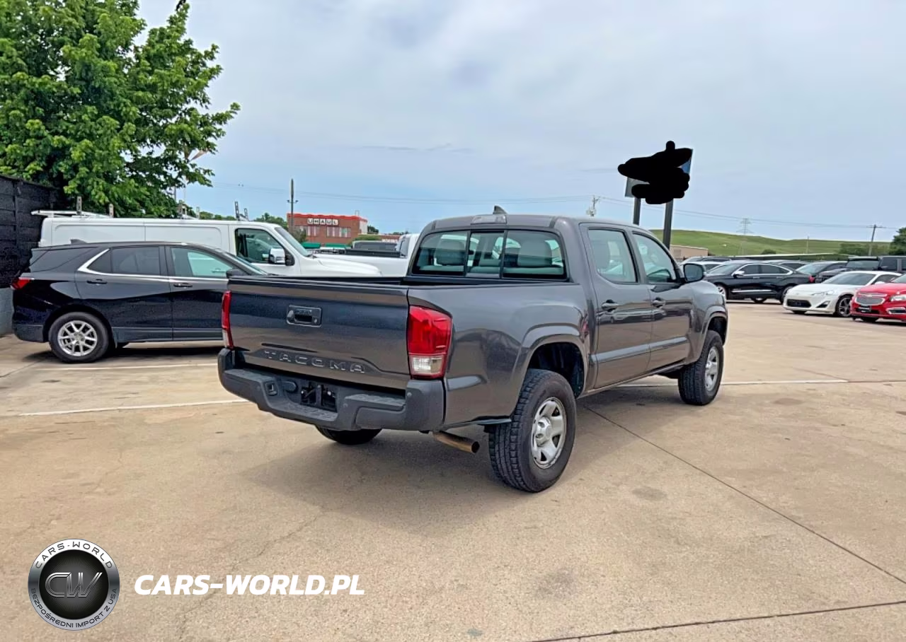 2018 Toyota Tacoma Sr VIN:5TFAX5GN7JX104508 - 4