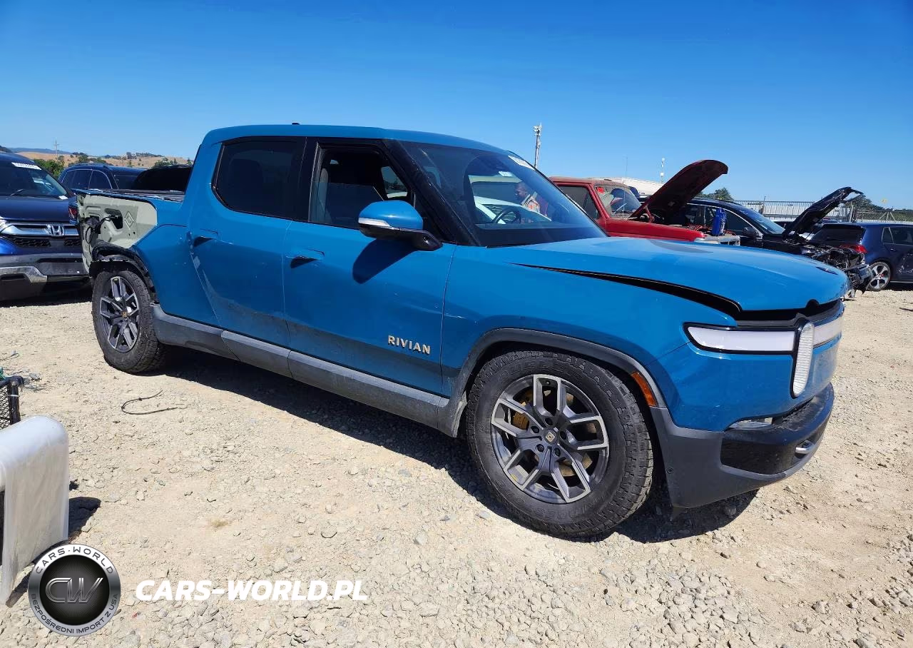 2022 Rivian R1T Adventure VIN:7FCTGAAAXNN010495 - 4