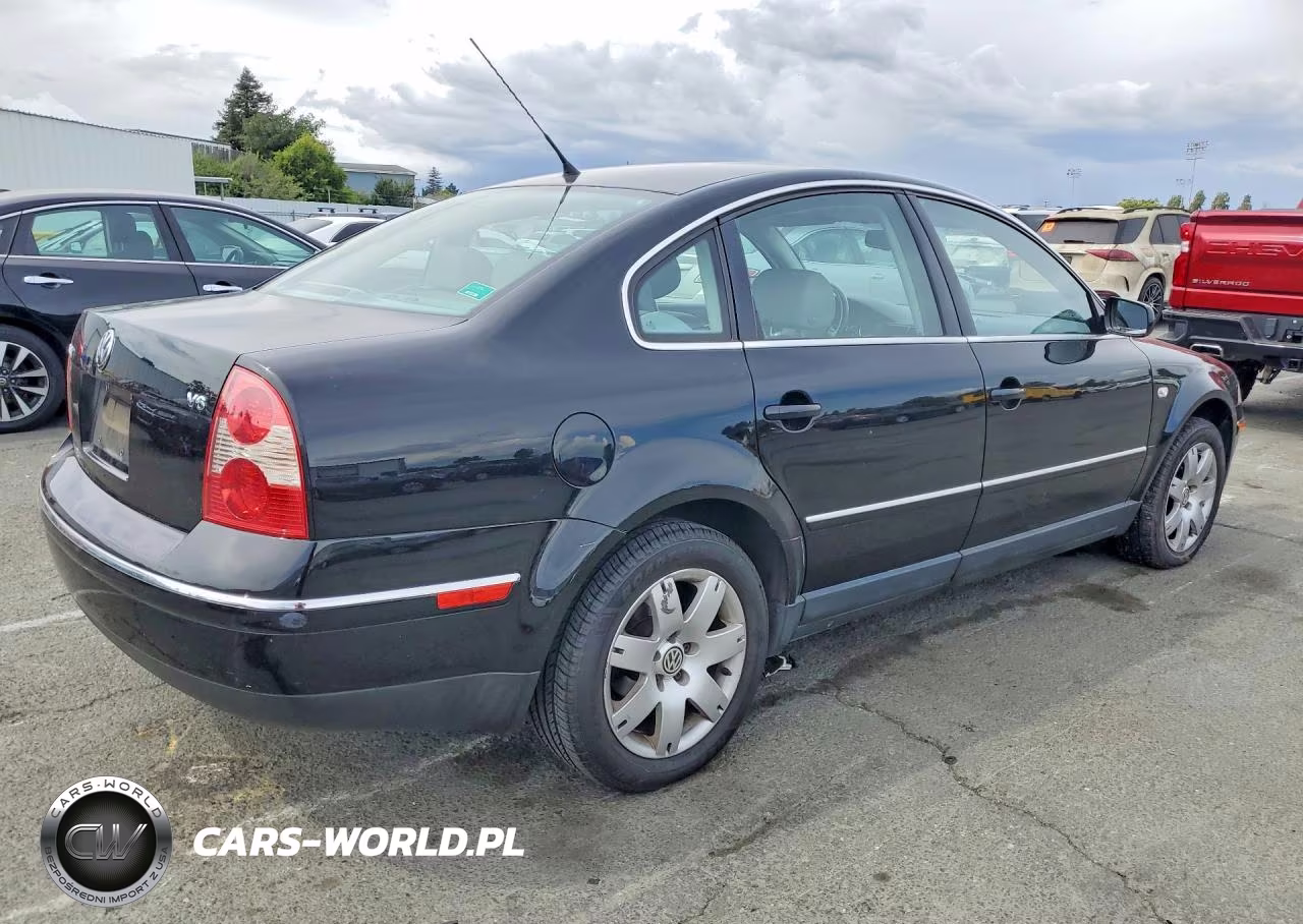 2003 Volkswagen Passat Glx VIN:WVWRH63B93P035843 - 3