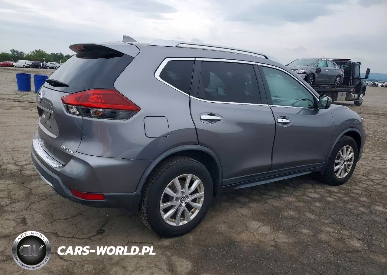 2018 Nissan Rogue Sv VIN:KNMAT2MV1JP611936 - 3
