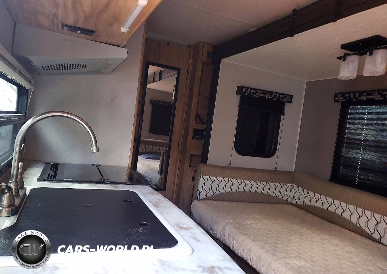 2020 Forest River Freedom Express Camper VIN:5ZT2FEPB6LW009152 - 6
