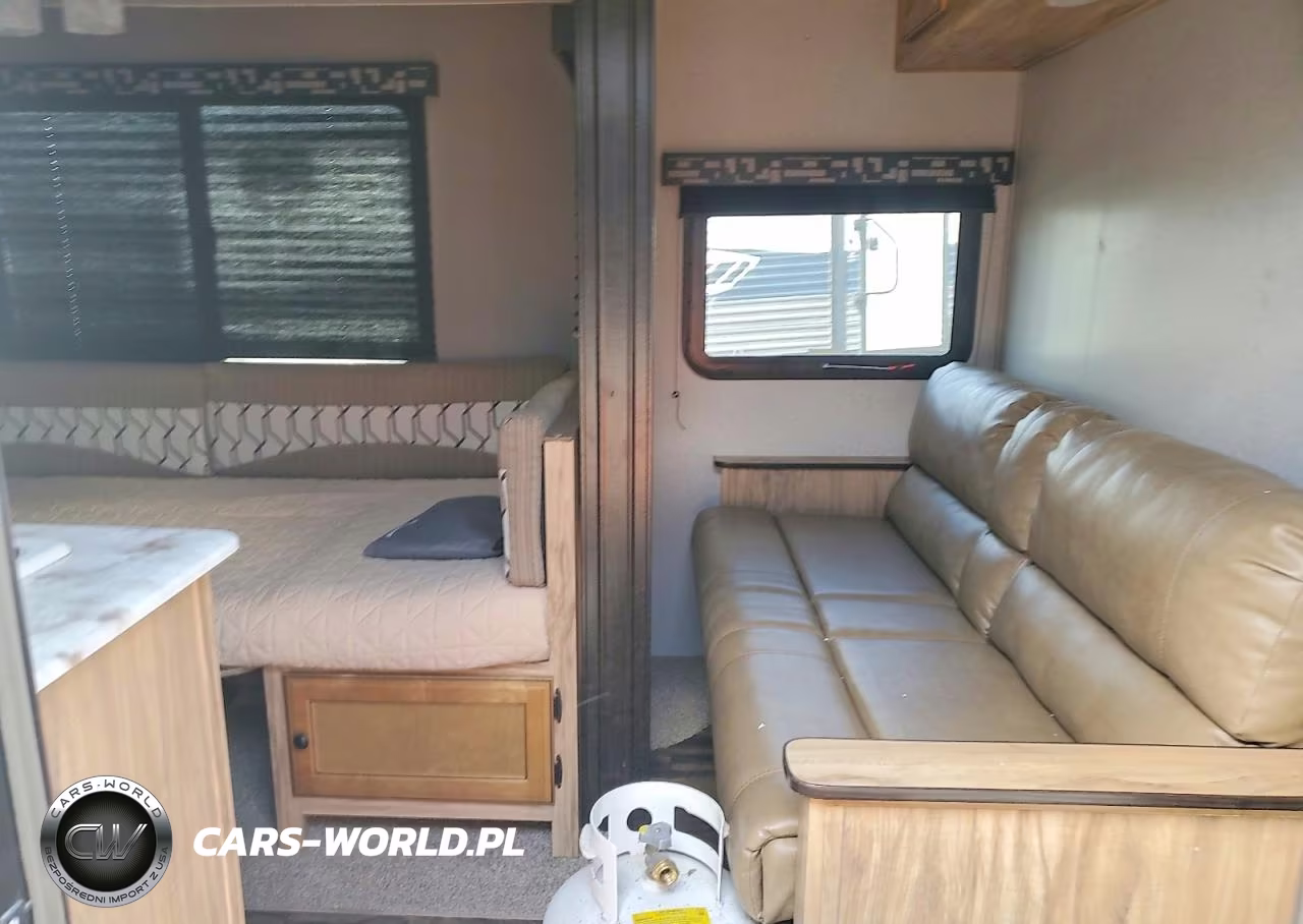 2020 Forest River Freedom Express Camper VIN:5ZT2FEPB6LW009152 - 9