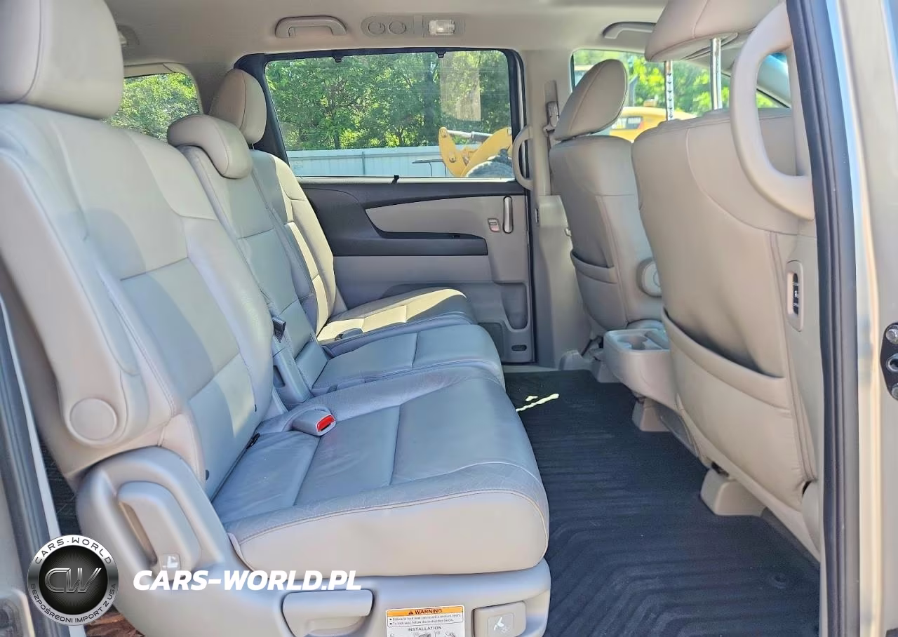2012 Honda Odyssey Touring VIN:5FNRL5H96CB083549 - 11