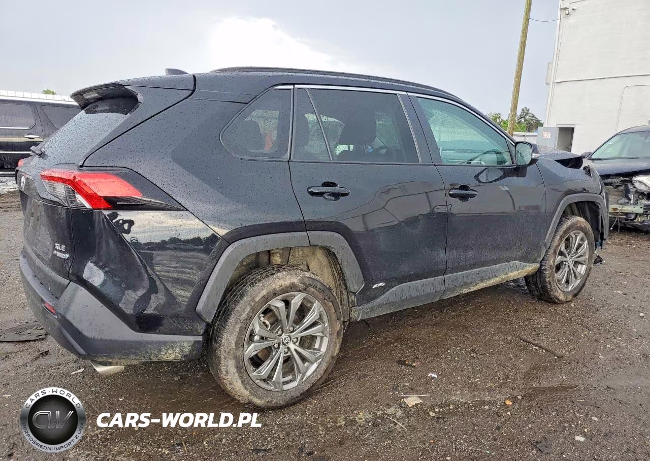 2024 Toyota Rav4 Xle Premium VIN:2T3B6RFV5RW074585 - 3