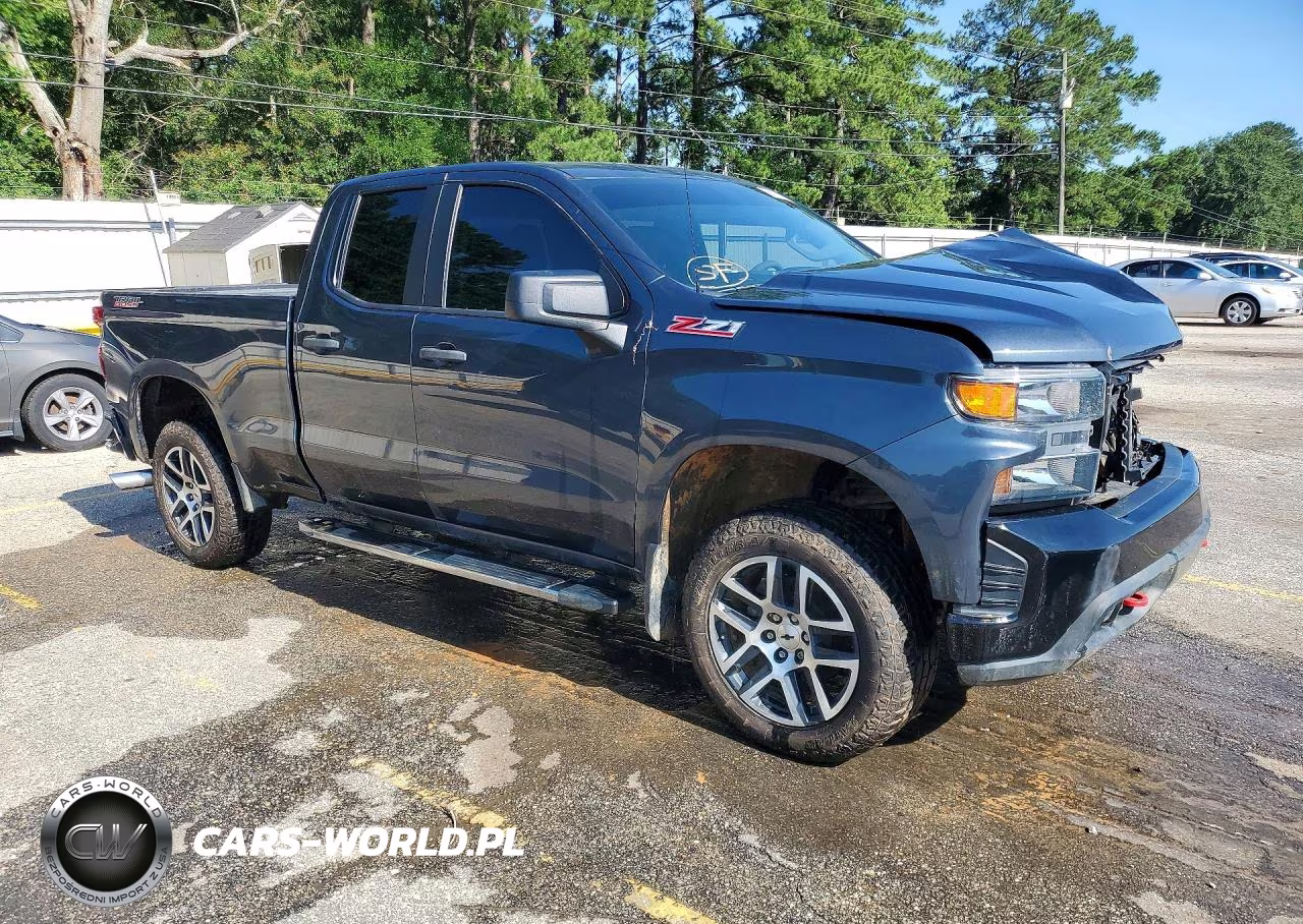 2020 Chevrolet Silverado K1500 Trail Boss Custom VIN:1GCRYCEH1LZ359566 - 4