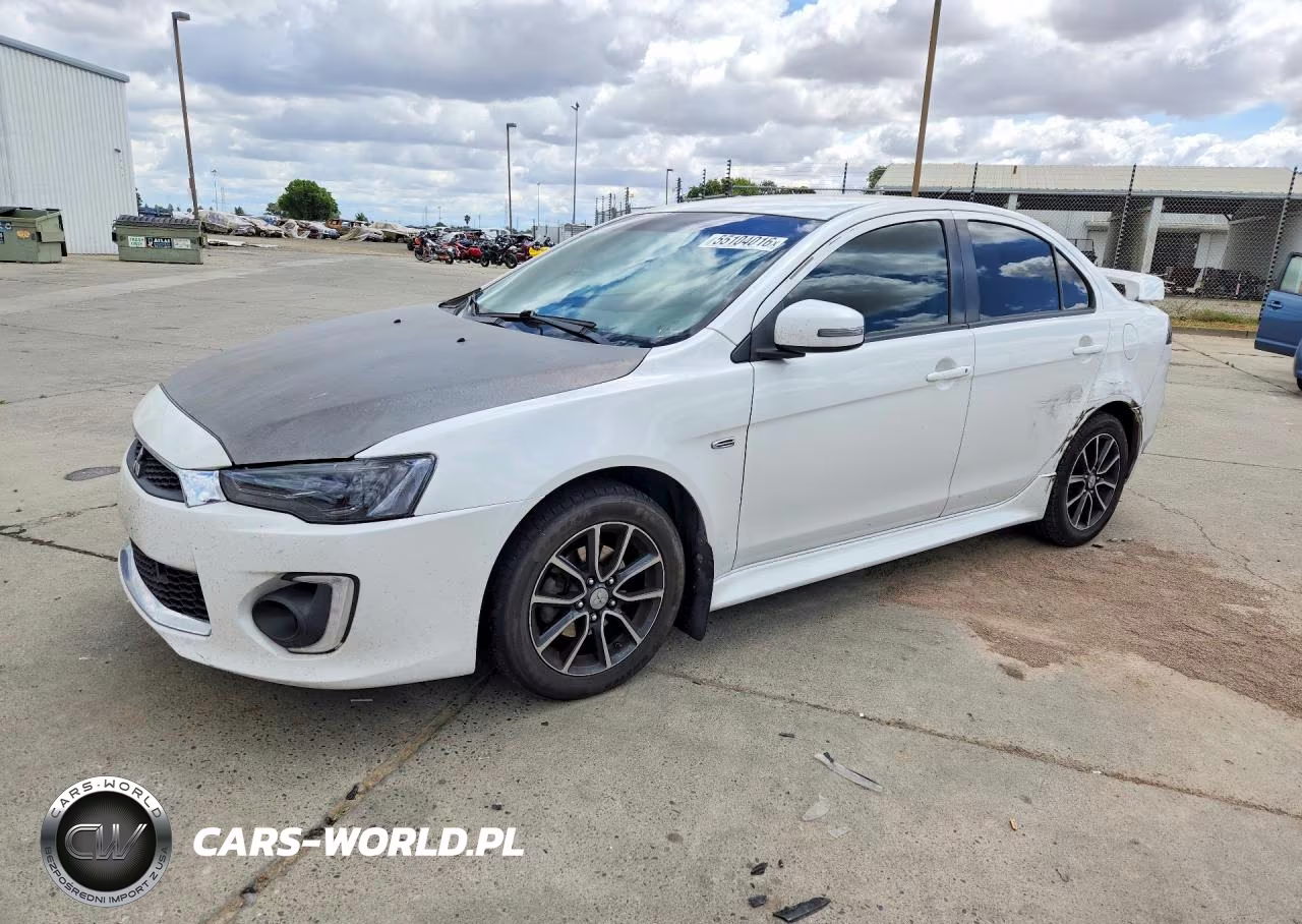 2017 Mitsubishi Lancer Es – zdjęcie 1 z 12