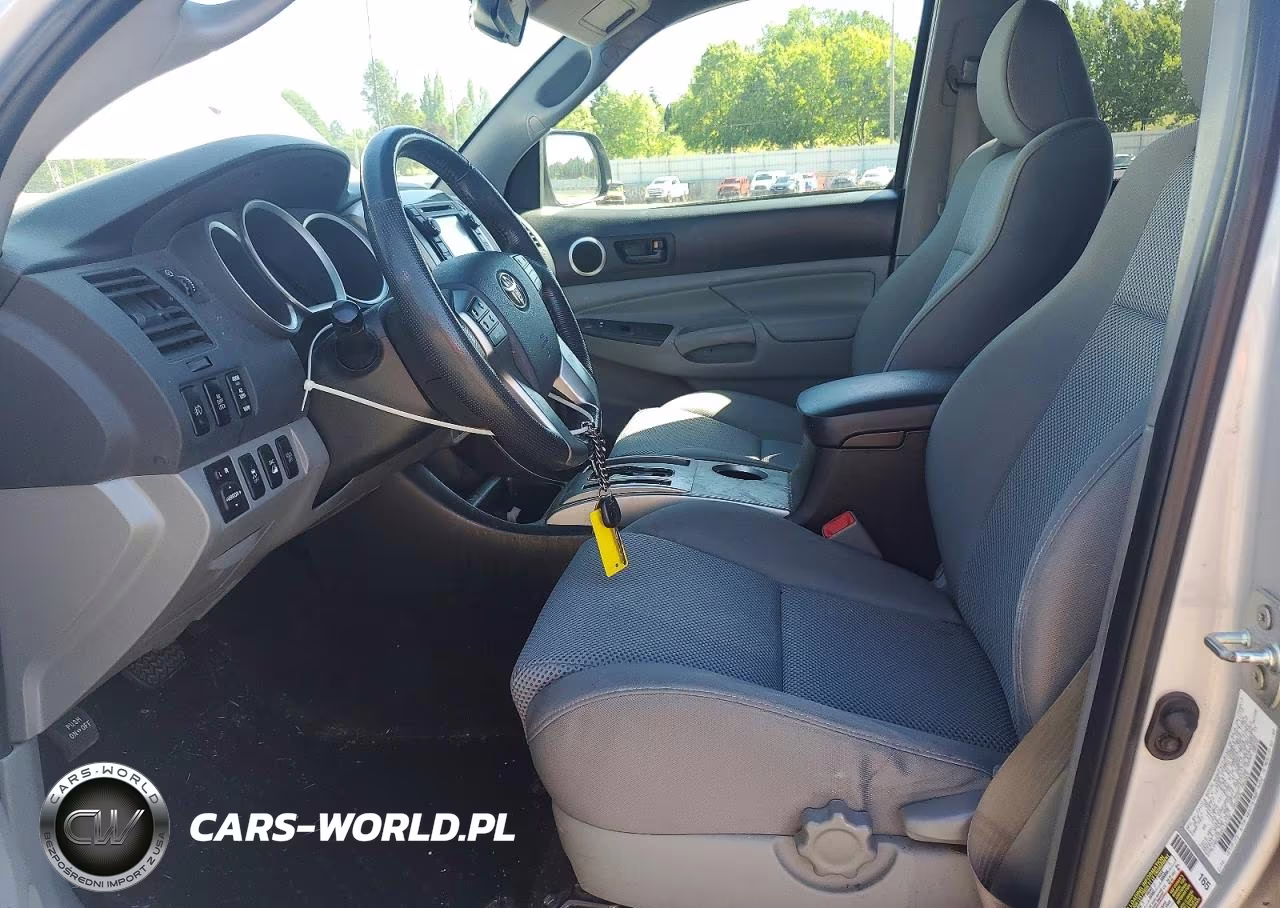 2013 Toyota Tacoma Double Cab VIN:3TMLU4EN2DM112122 - 7