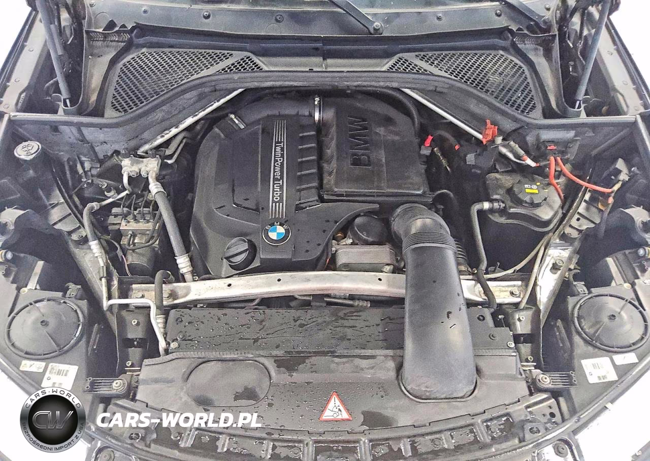 2015 BMW X5 xDrive35I VIN:5UXKR0C57F0P14494 - 11