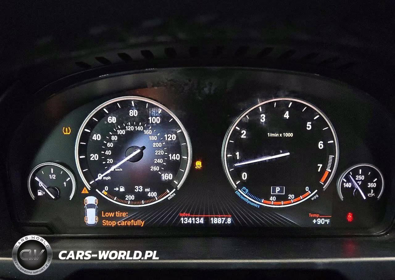 2015 BMW X5 xDrive35I VIN:5UXKR0C57F0P14494 - 9