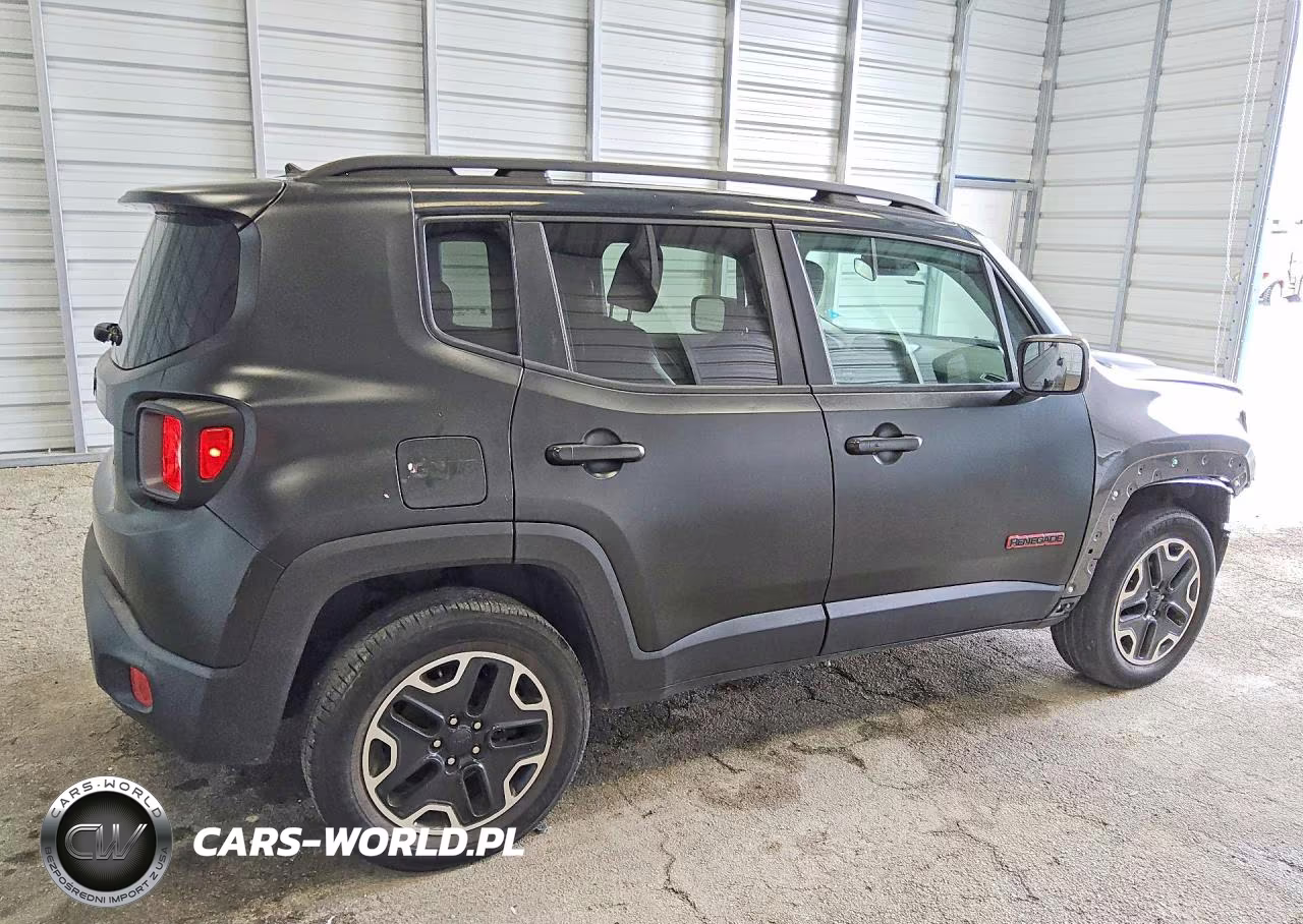 2017 Jeep Renegade Trailhawk VIN:ZACCJBCB0HPF31899 - 3