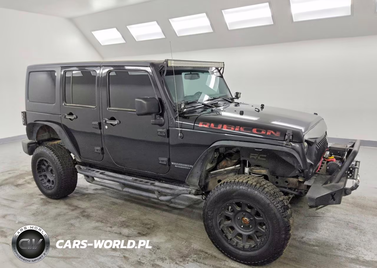 2013 Jeep Wrangler Unlimited Rubicon VIN:1C4BJWFG2DL699603 - 4