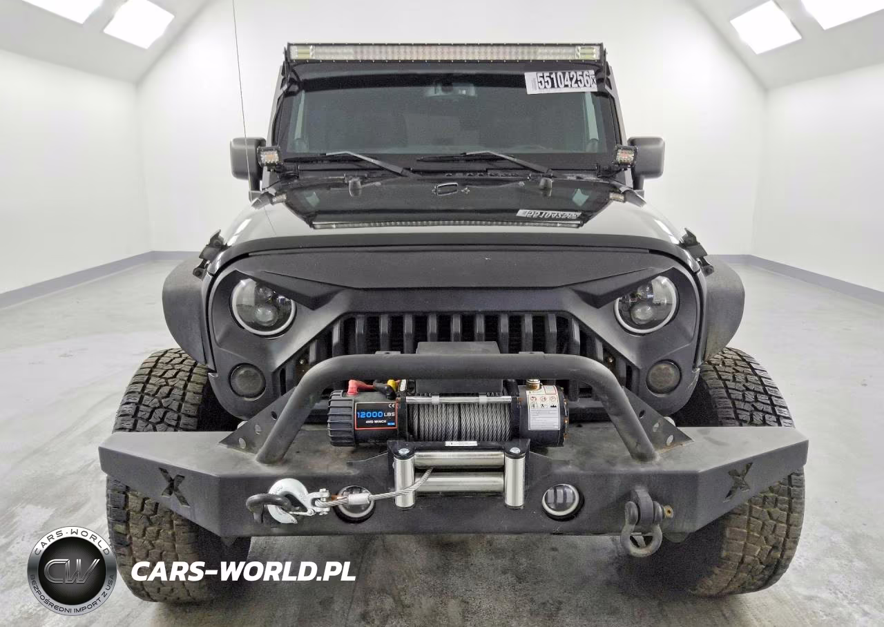 2013 Jeep Wrangler Unlimited Rubicon VIN:1C4BJWFG2DL699603 - 5