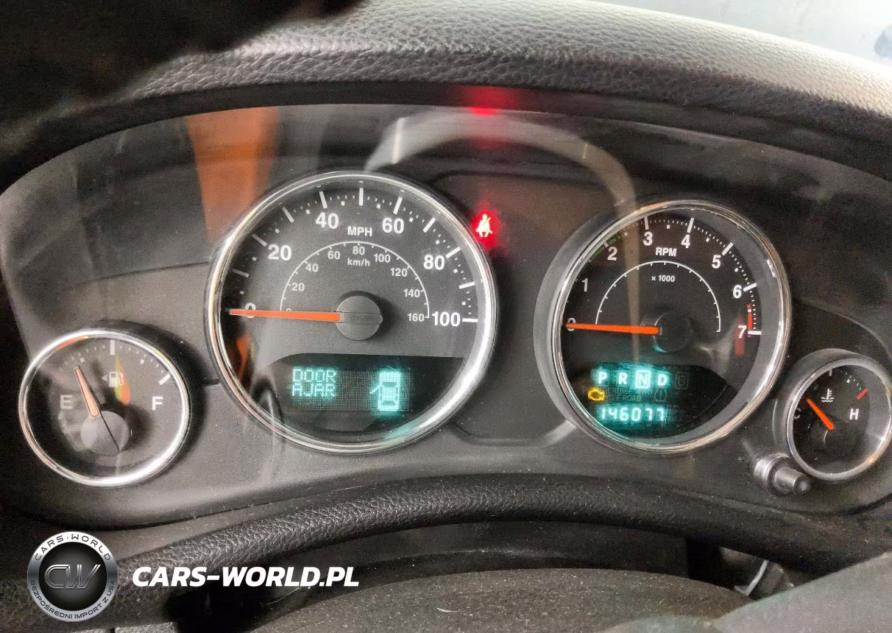 2013 Jeep Wrangler Unlimited Rubicon VIN:1C4BJWFG2DL699603 - 9