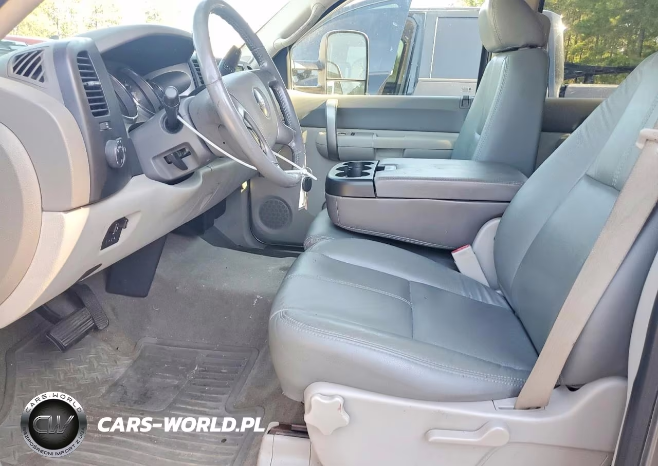 2007 GMC Sierra C2500 Heavy Duty VIN:1GTHC23627F515319 - 7