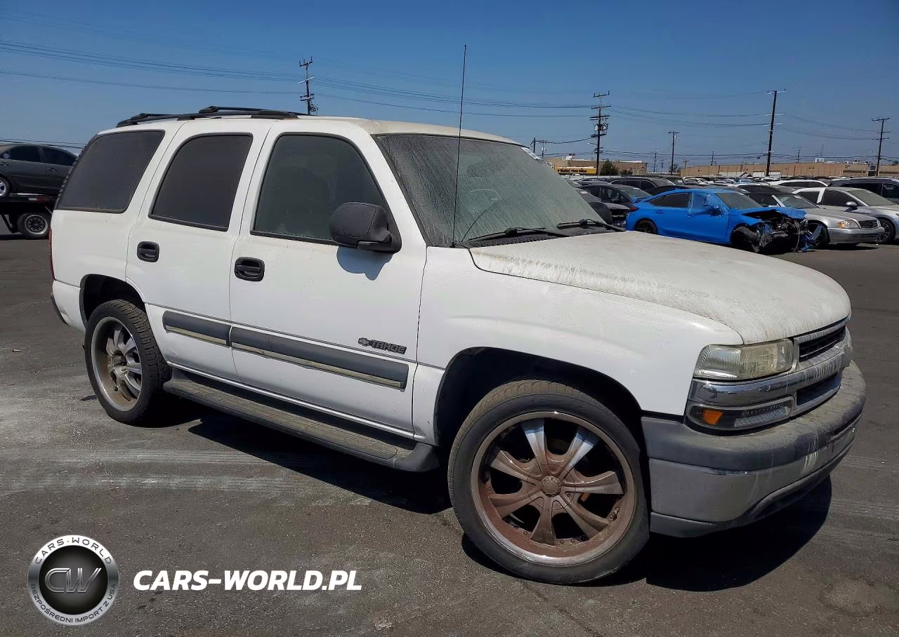 2002 Chevrolet Tahoe C1500 VIN:1GNEC13VX2R246666 - 4