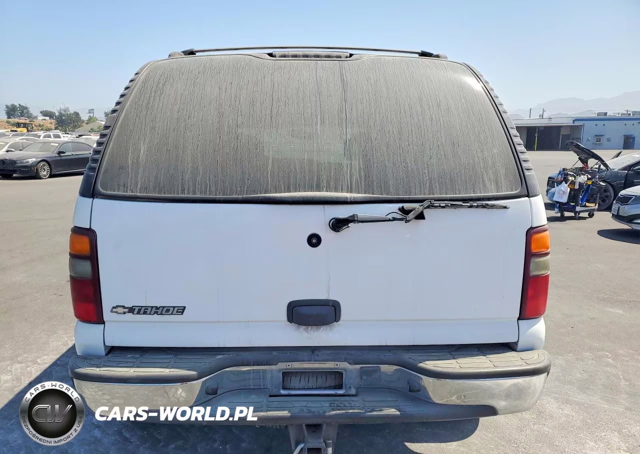 2002 Chevrolet Tahoe C1500 VIN:1GNEC13VX2R246666 - 6