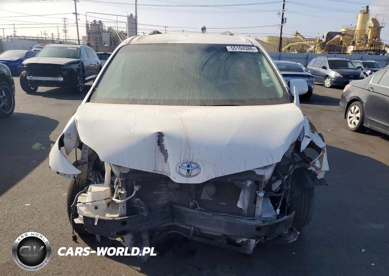 2013 Toyota Sienna Le VIN:5TDKK3DC3DS386599 - 5