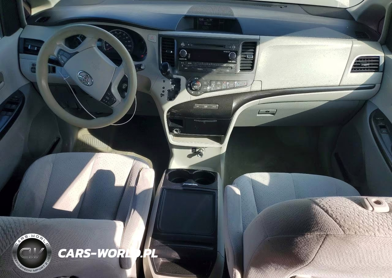 2013 Toyota Sienna Le VIN:5TDKK3DC3DS386599 - 8