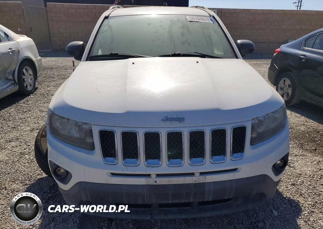 2016 Jeep Compass Sport VIN:1C4NJCBAXGD665534 - 5